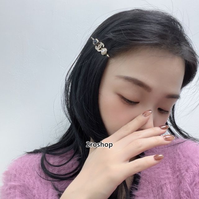 CHANEL 헤어핀