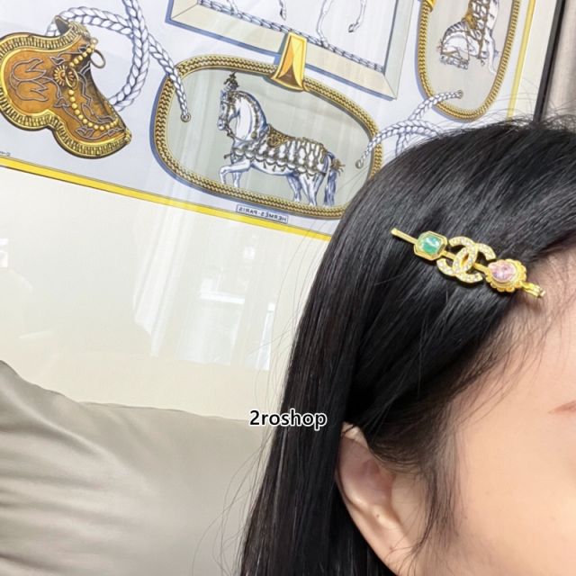 CHANEL 헤어핀