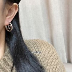 DIOR 피어싱