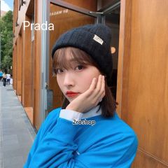 PRADA 모자