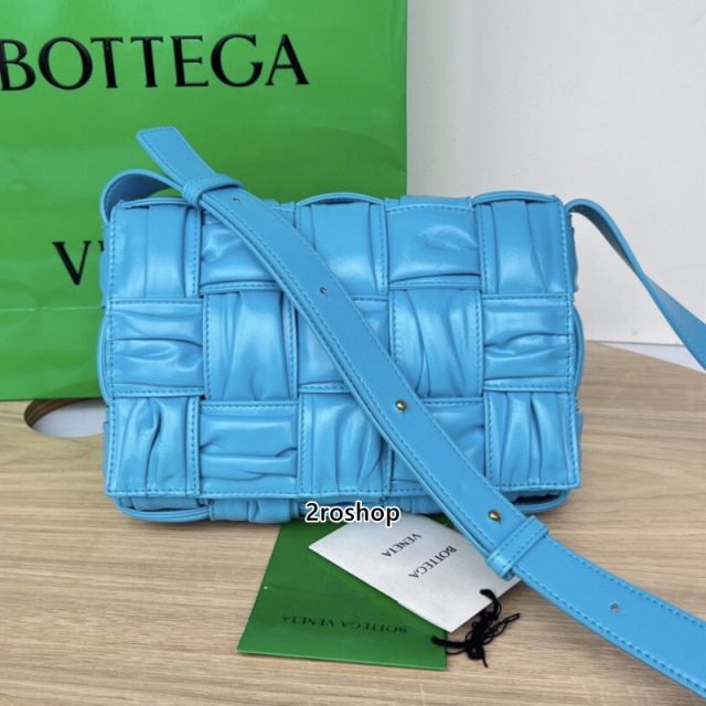 보테가베네타카세트크로스백