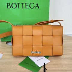 보테가베네타카세트크로스백