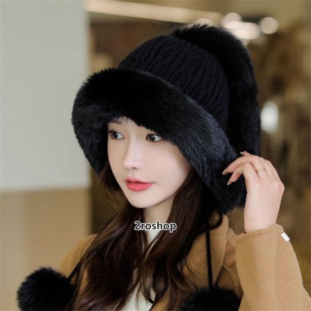 PRADA 모자