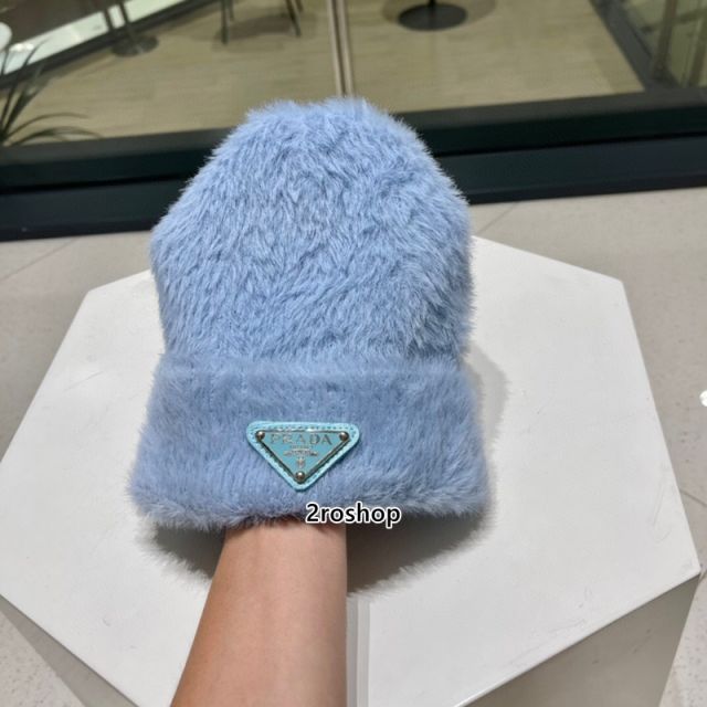 PRADA 모자