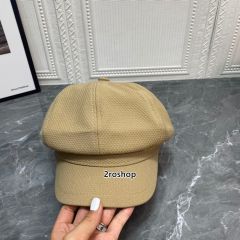 PRADA 모자