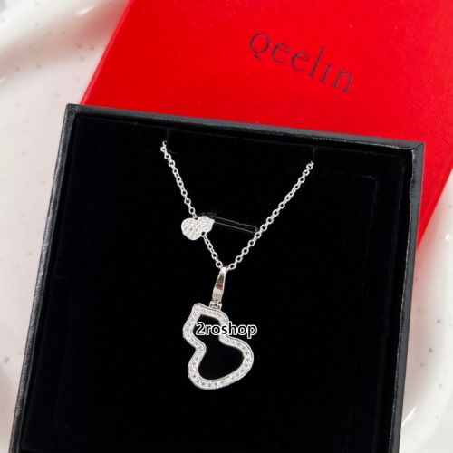 Qeelin 목걸이