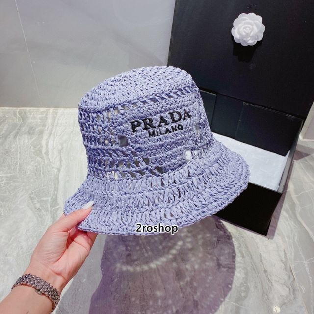 PRADA 모자