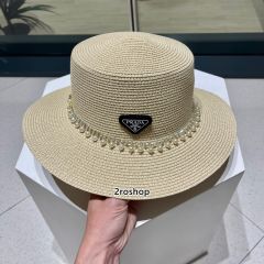 PRADA 모자