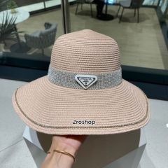 PRADA 모자
