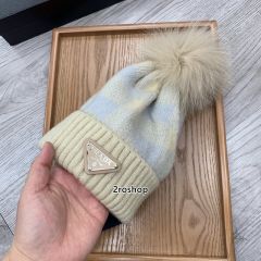 PRADA 모자