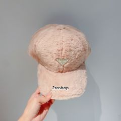 PRADA 모자
