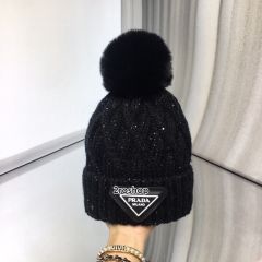 PRADA 모자
