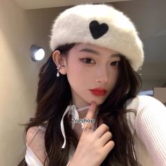 PRADA 모자