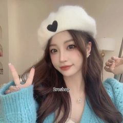PRADA 모자