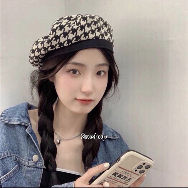 PRADA 모자