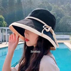 PRADA 모자