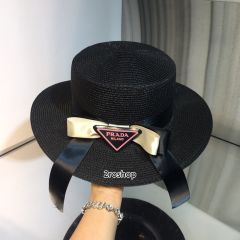 PRADA 모자