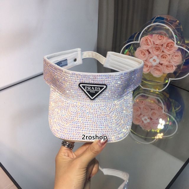 PRADA 모자