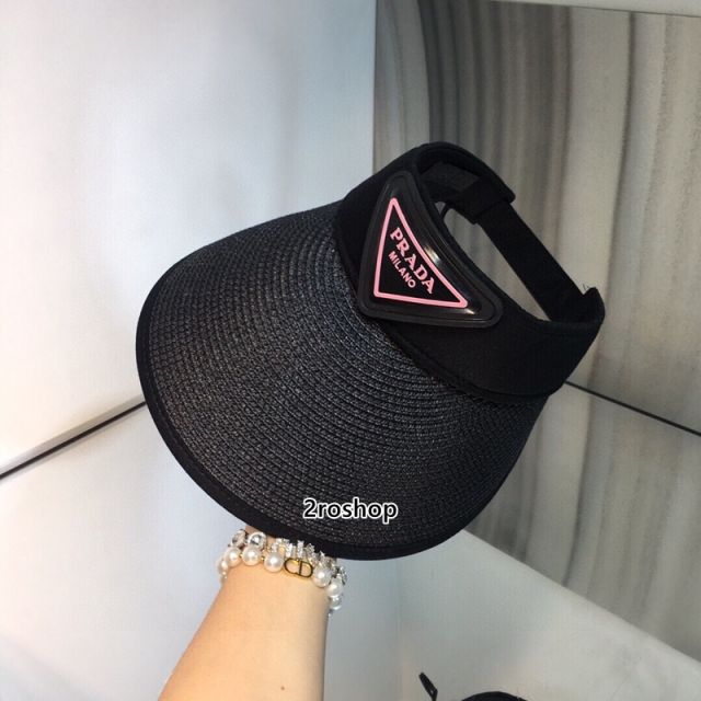 PRADA 모자