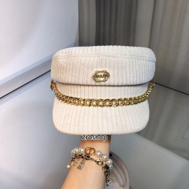 PRADA 모자