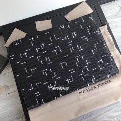 보테가베네타클러치