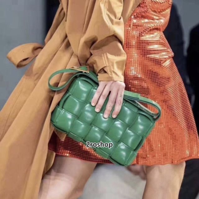 보테가베네타카세트크로스백