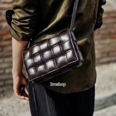 보테가베네타카세트크로스백