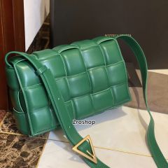 보테가베네타카세트크로스백