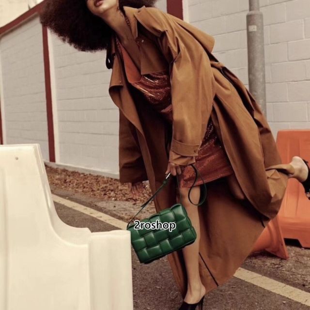 보테가베네타카세트크로스백