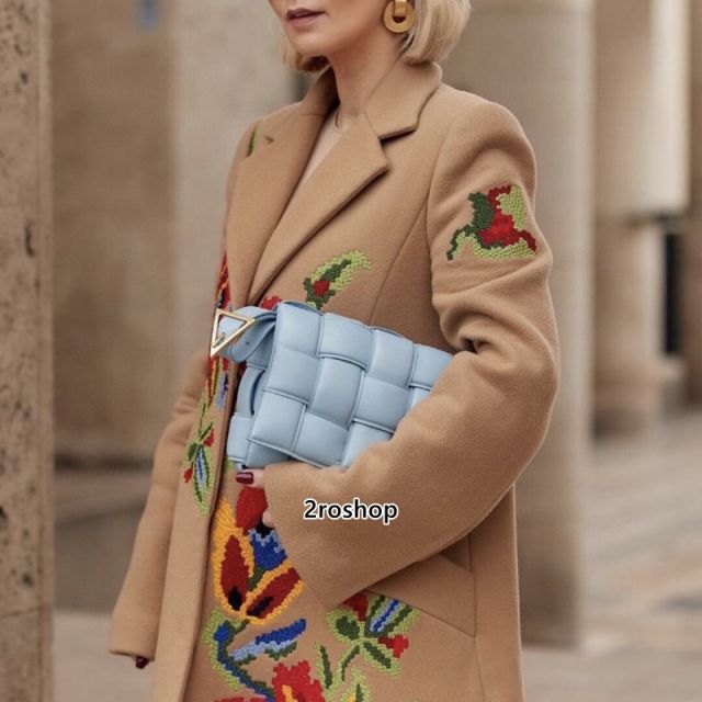 보테가베네타카세트크로스백