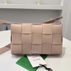 보테가베네타카세트크로스백