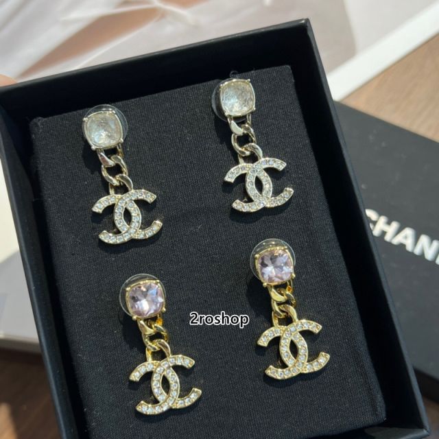 CHANEL 피어싱