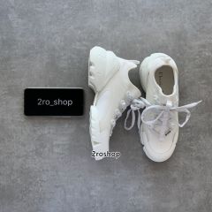 디올스니커즈