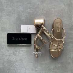 발렌티노샌들힐