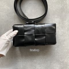 보테가베네타카세트크로스백