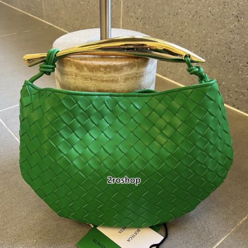 보테가베네타클러치