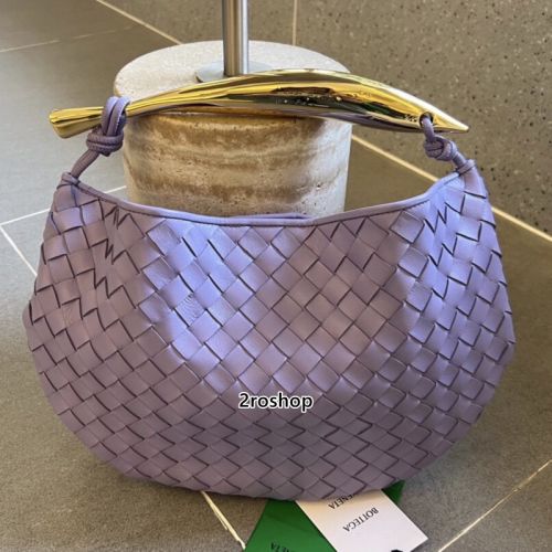 보테가베네타클러치