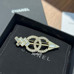 CHANEL 브로치