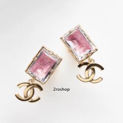 CHANEL 피어싱
