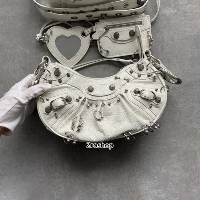 발렌시아가숄더백