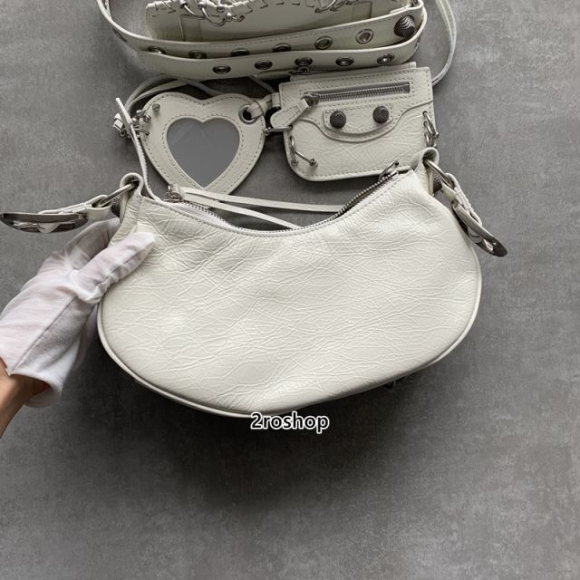 발렌시아가숄더백