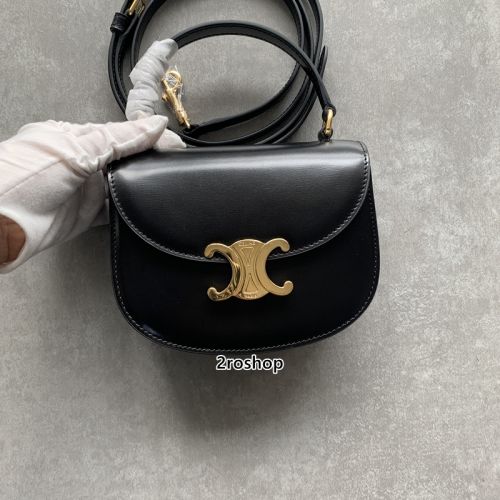 셀린느트리옹프베사체숄더백