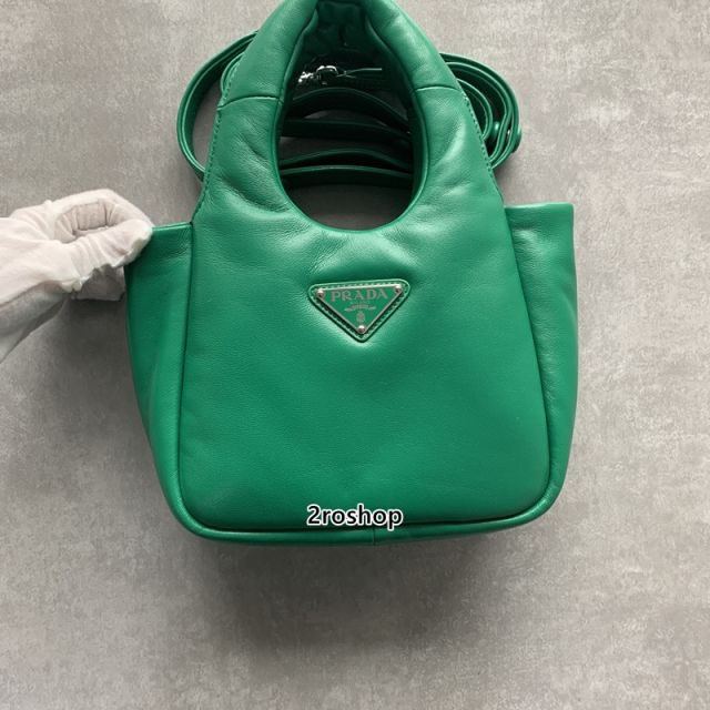 프라다호보백