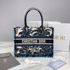 디올북토트백미듐멀티블루