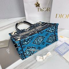 디올북토트백미듐멀티블루