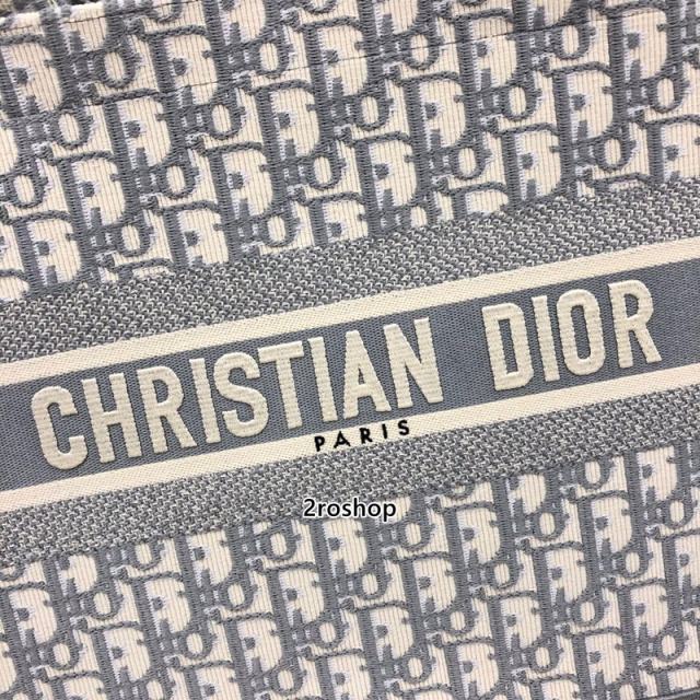 디올북토트백미듐멀티그레이