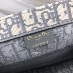 디올북토트백미듐멀티그레이