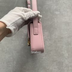 셀린느트리옹프숄더백