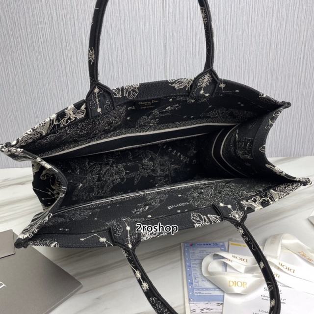디올북토트백라지멀티블랙