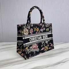 디올북토트백미듐멀티블랙